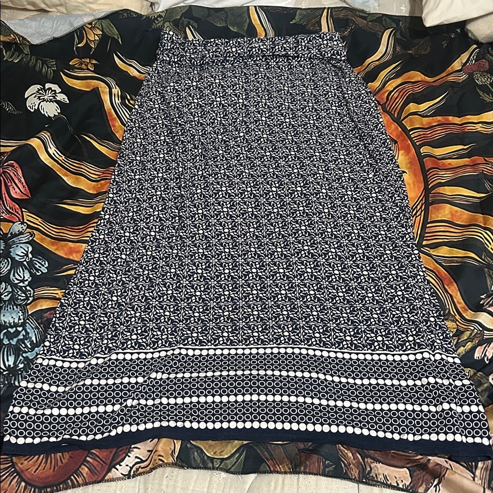 Max Studio Black and White Floral Maxi Skirt